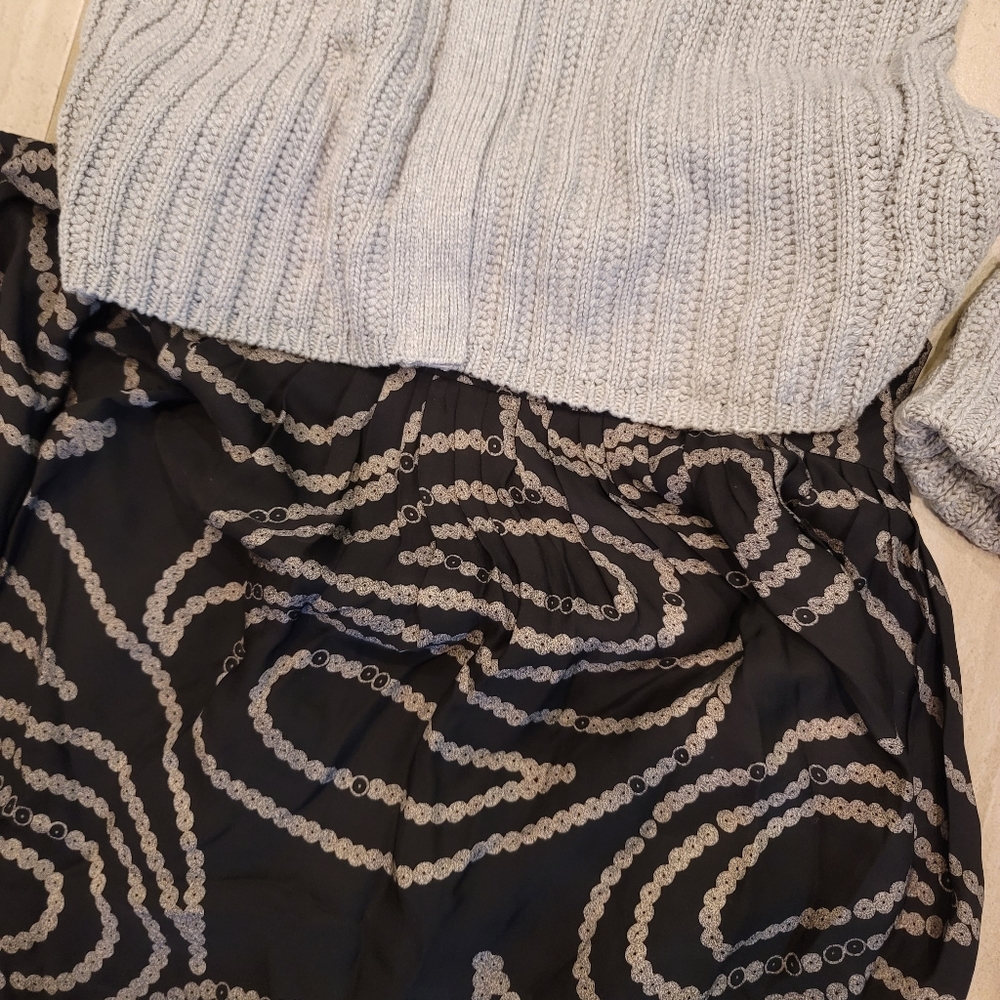 NWOT Banana Republic Printed Silk Skirt SzL - Picture 6 of 7